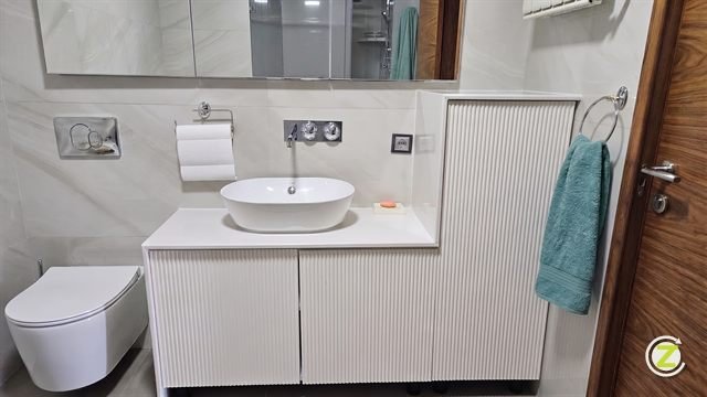 Z Dekor banyo dolabı